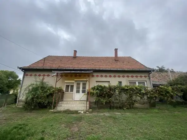 Eladó családi ház, Báránd 2 szoba 99 m² 14.5 M Ft