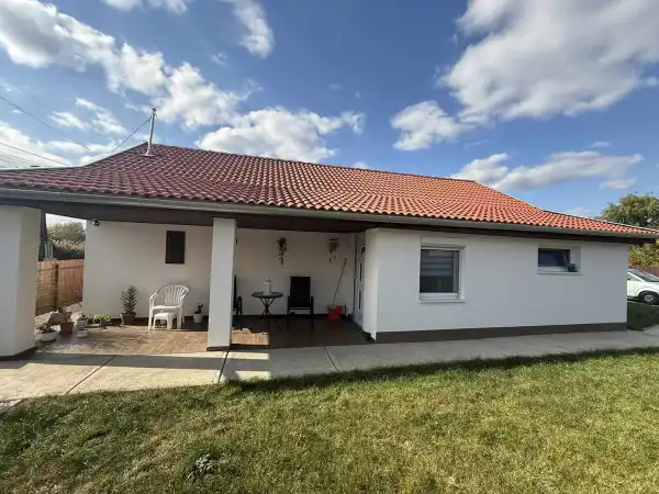 Eladó családi ház, Füzesgyarmat 2 szoba 54 m² 26 M Ft Eladó családi ház, Füzesgyarmat 2 szoba 54 m² 26 M Ft