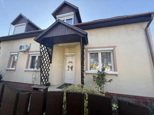 Eladó családi ház, Hajdúszoboszló 6 szoba 150 m² 112 M Ft Eladó családi ház, Hajdúszoboszló 6 szoba 150 m² 112 M Ft