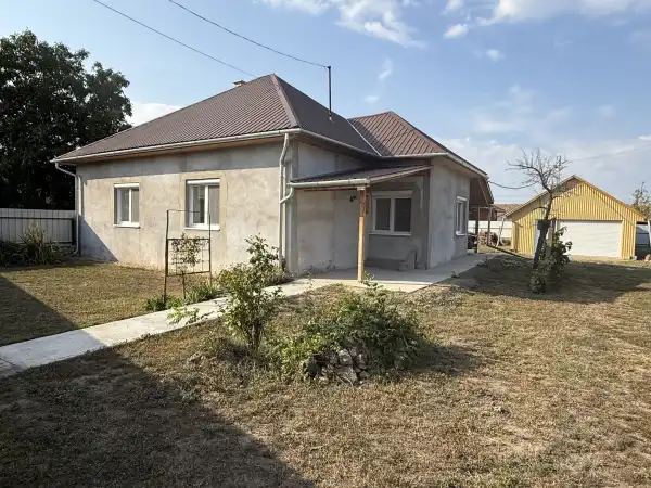 Eladó családi ház, Kenderes 3 szoba 82 m² 36 M Ft