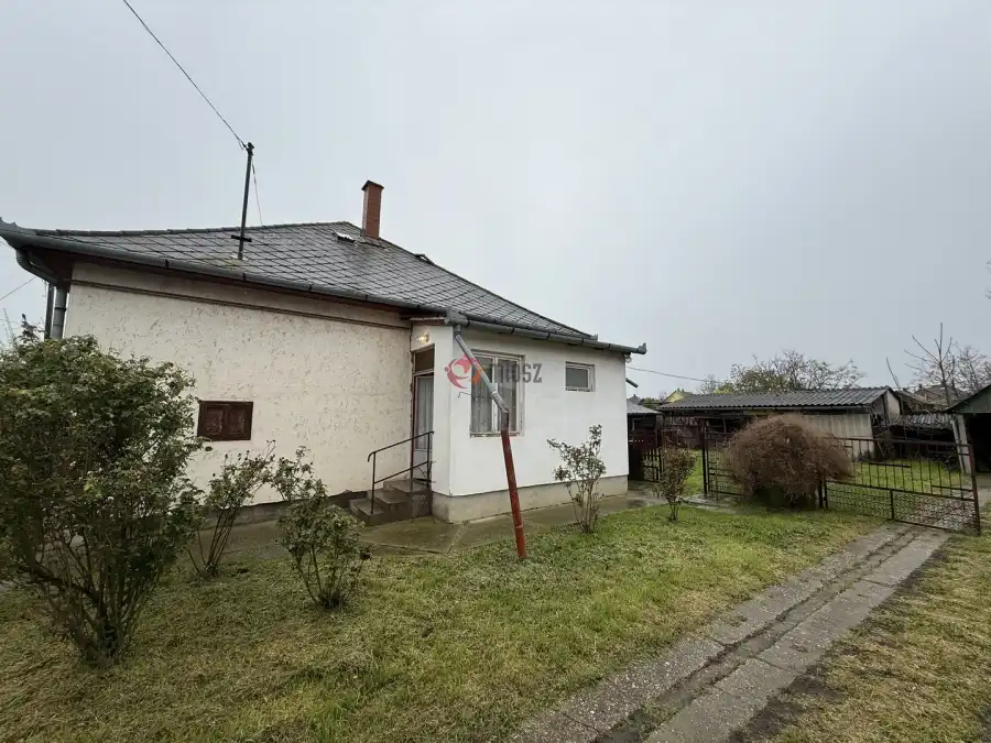 eladó családi ház, Püspökladány