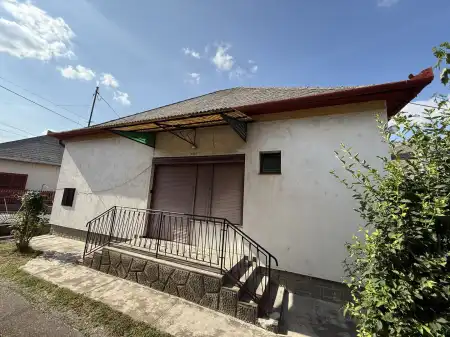 Eladó családi ház, Püspökladány 2+1 szoba 85 m² 32.5 M Ft