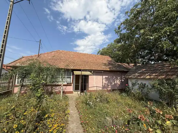 Eladó családi ház, Püspökladány 1+1 szoba 70 m² 7.9 M Ft