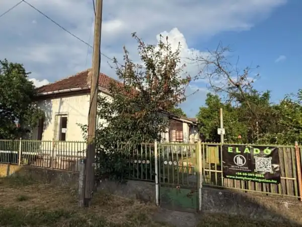 Eladó családi ház, Püspökladány 2 szoba 60 m² 17.5 M Ft