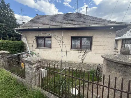 Eladó családi ház, Salgótarján 2 szoba 58 m² 20.5 M Ft