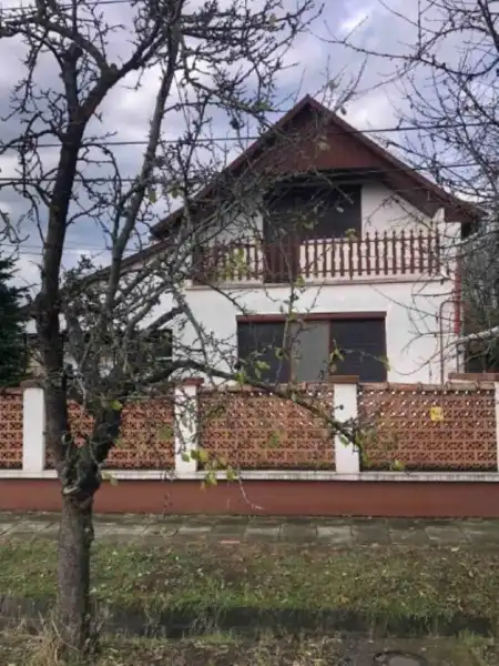 Eladó családi ház, Szentes 5 szoba 160 m² 76 M Ft