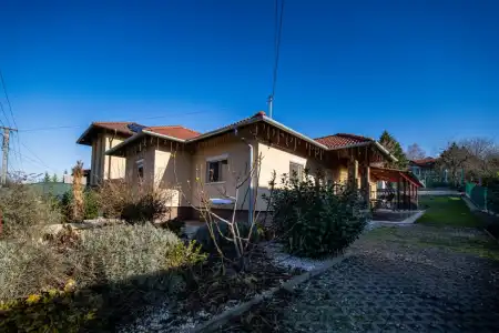 Eladó családi ház, Veresegyház 4 szoba 126 m² 138.9 M Ft