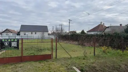 Eladó telek, Nagyrábé 756 m² 3.99 M Ft